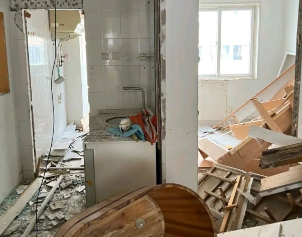 杭州旧房装修拆除